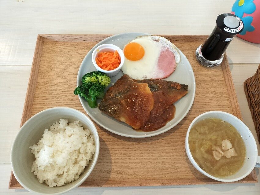 さばの味噌煮定食！